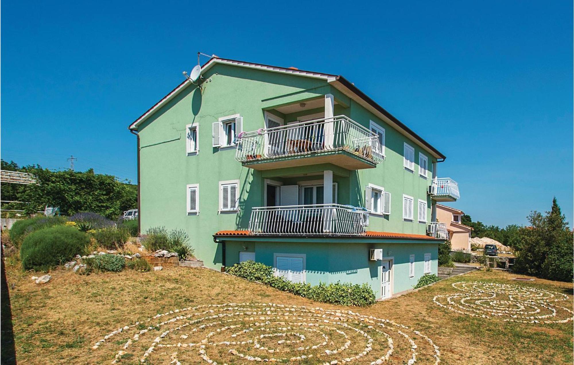 Amazing Apartment In Labin With House Sea View Exterior foto